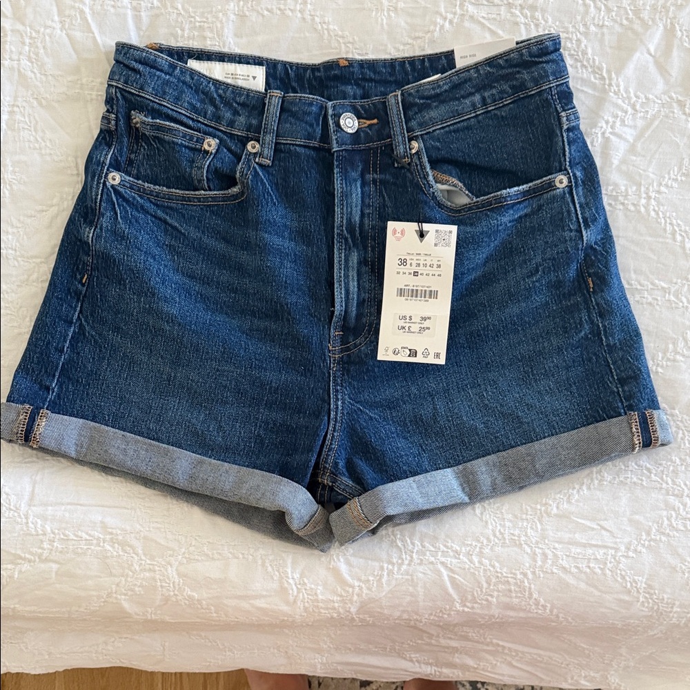Zara Dark Blue Rolled-Hem Denim Shorts
